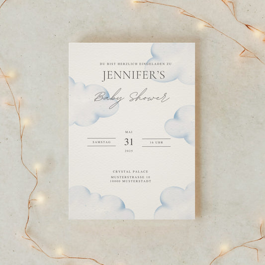 Einladungskarte Baby Shower – sanftes Wolken-Design