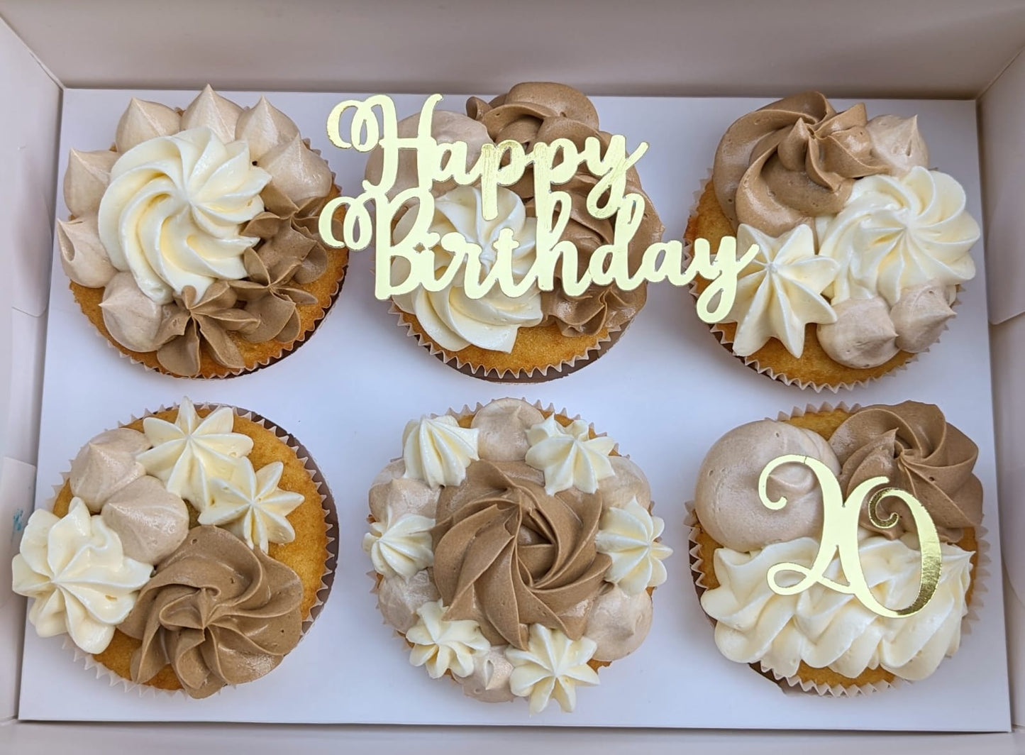 Happy Birthday Cupcake Topper – Glanzvolle Dekoration für Ihren Ehrentag