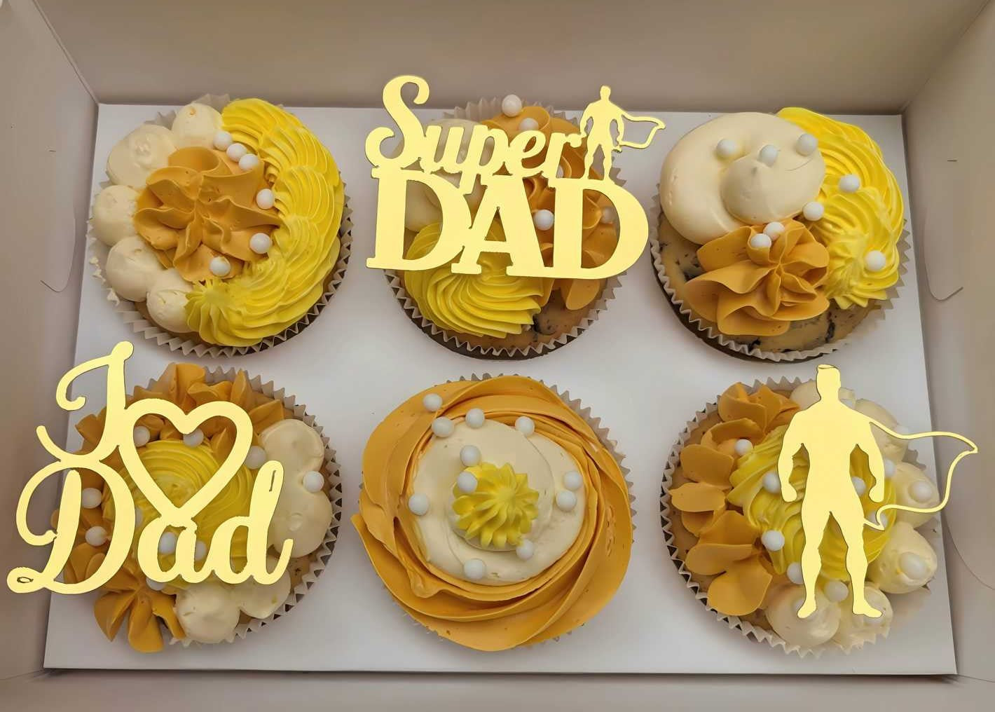 Super Dad Cupcake Topper – Heldenhafter Genuss zum Vatertag Decozee